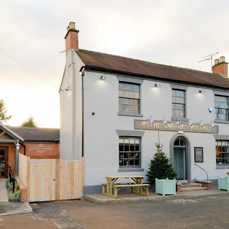 The Saracens Head-2